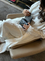 Load image into Gallery viewer, The White 100% Pure Linen Button Cuff Detail Abaya
